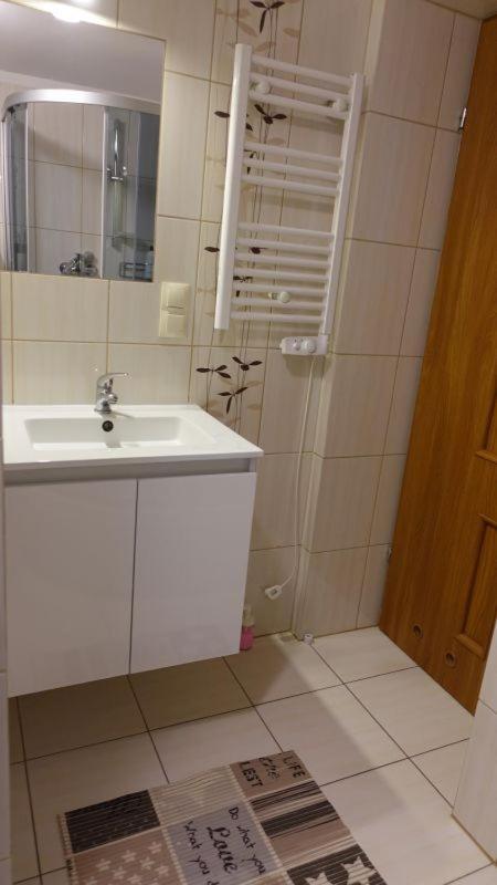 Pokoje Goscinne Lesny Zakatek Kepiaste Экстерьер фото